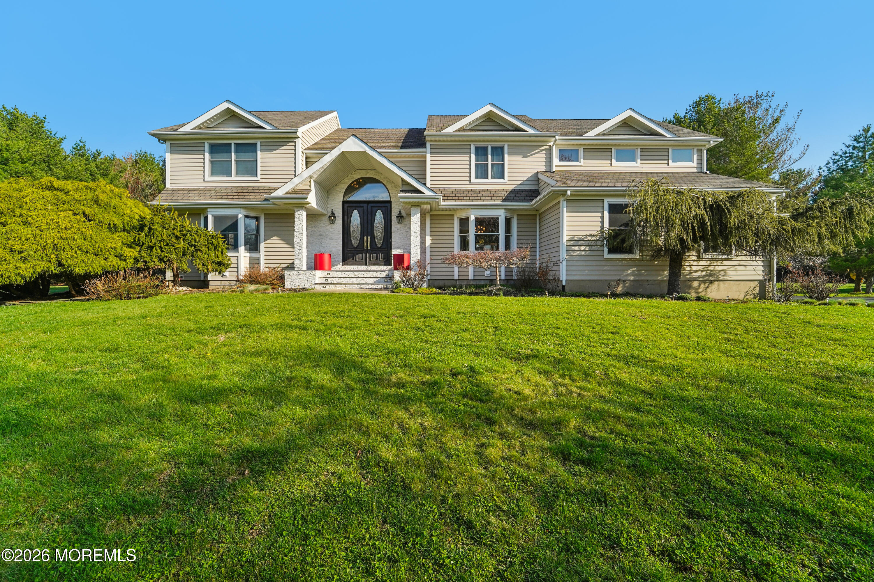 17 Riverside Lane Holmdel NJ 07733