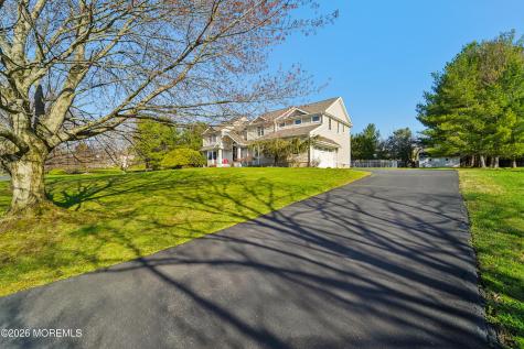 17 Riverside Lane Holmdel NJ 07733