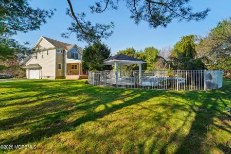 17 Riverside Lane Holmdel NJ 07733