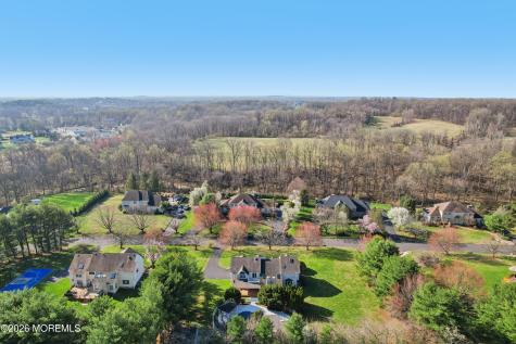 17 Riverside Lane Holmdel NJ 07733