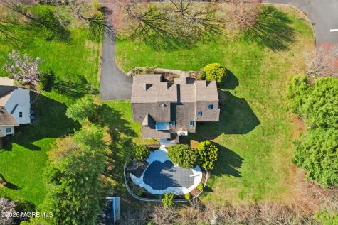 17 Riverside Lane Holmdel NJ 07733