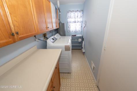 42 Buttonwood Court Lakewood NJ 08701