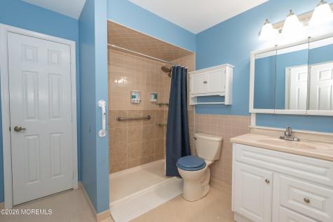 42 Buttonwood Court Lakewood NJ 08701