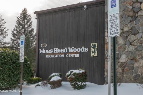 42 Buttonwood Court Lakewood NJ 08701