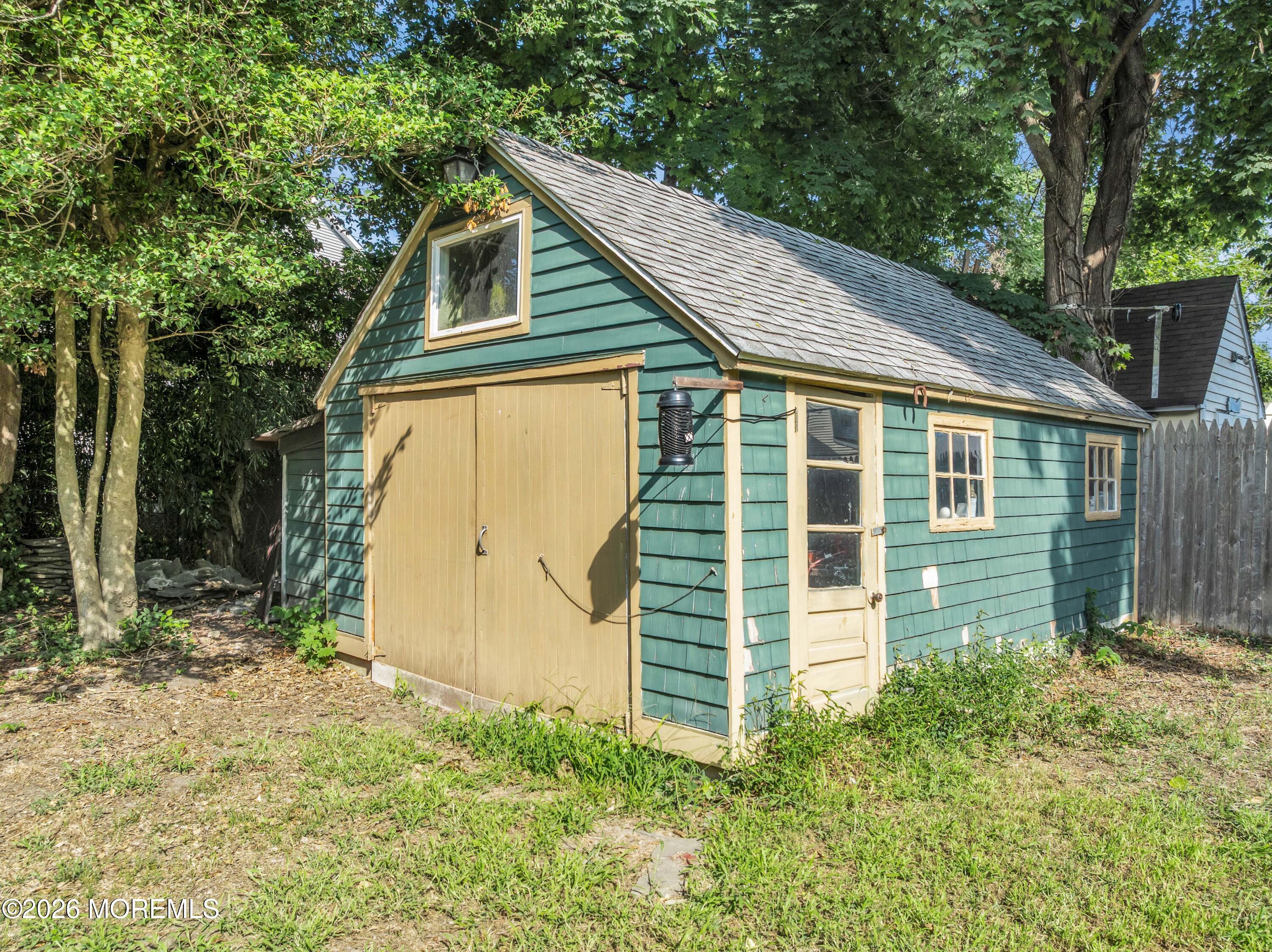 130 S Green Street Tuckerton NJ 08087