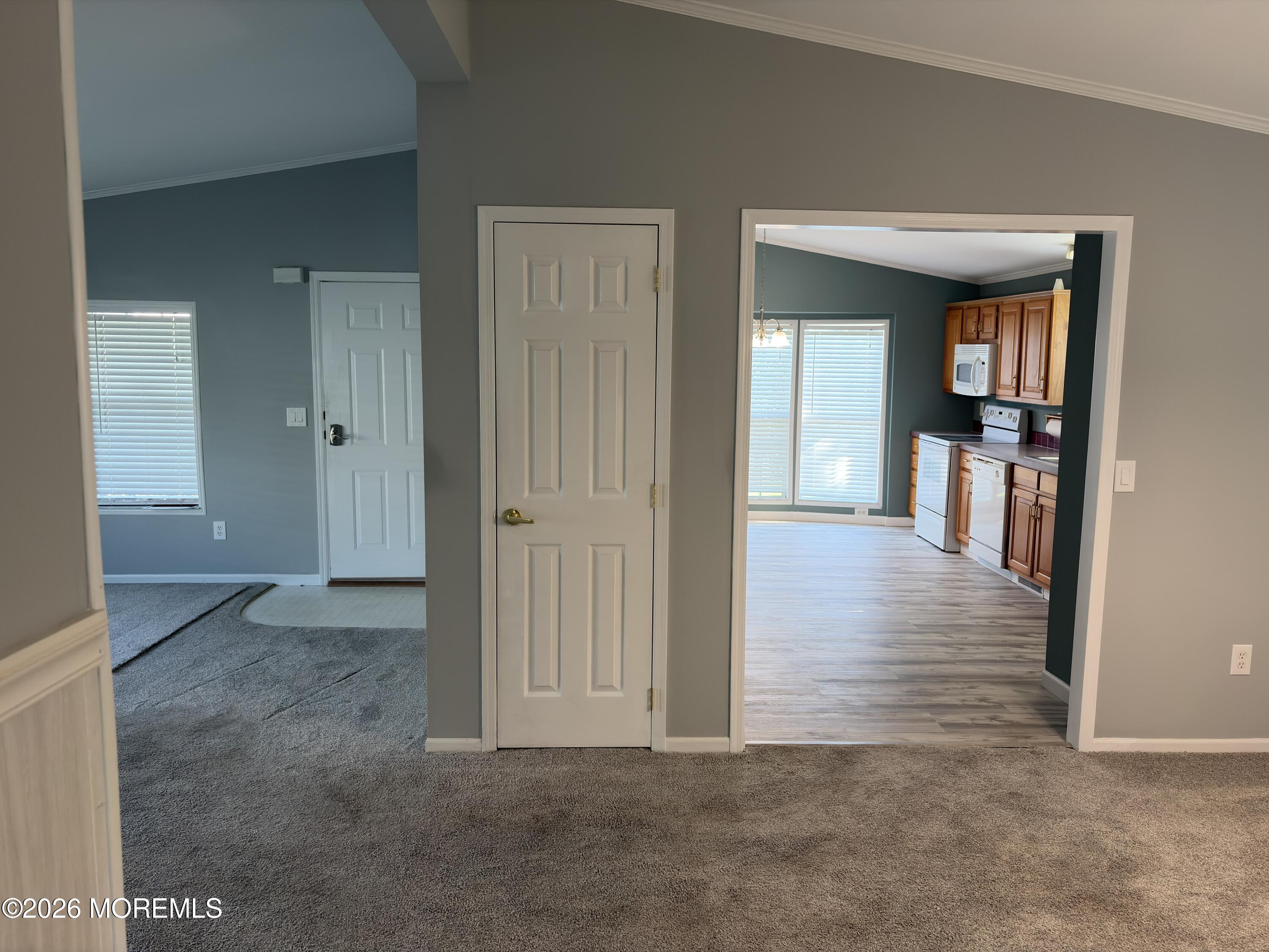 66 Perrys Lane Manahawkin NJ 08050