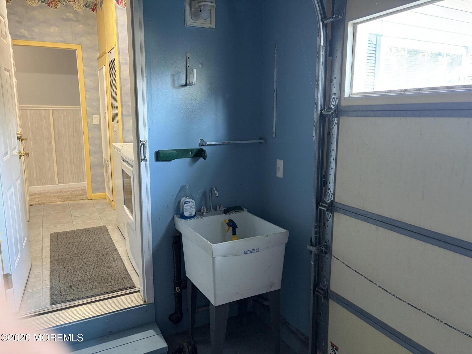 66 Perrys Lane Manahawkin NJ 08050