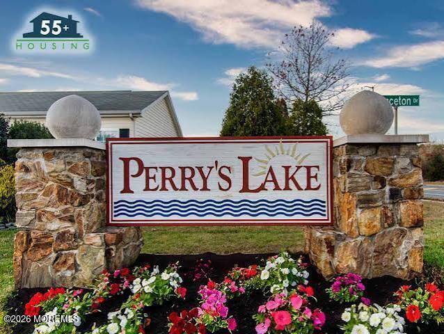 66 Perrys Lane Manahawkin NJ 08050