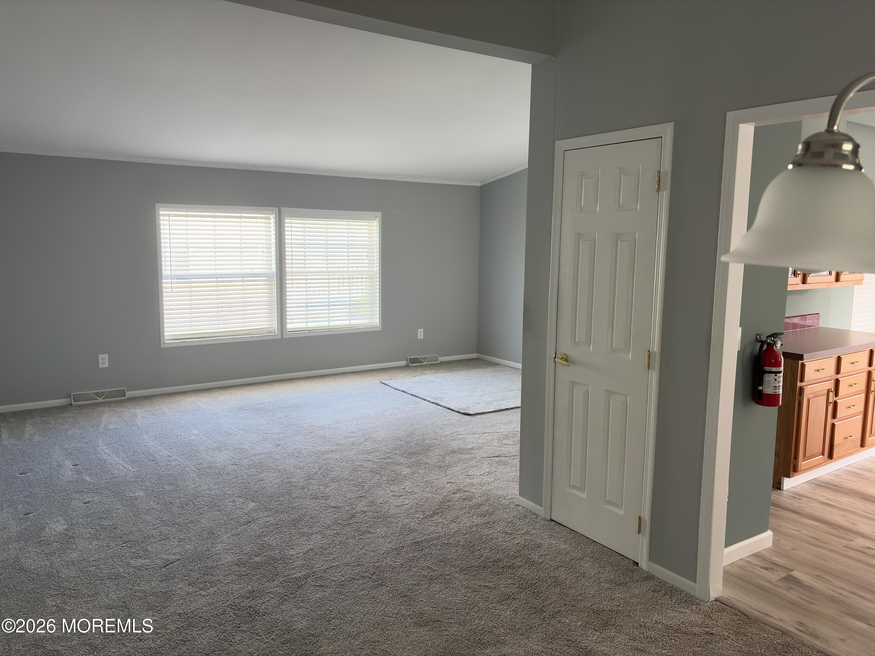 66 Perrys Lane Manahawkin NJ 08050