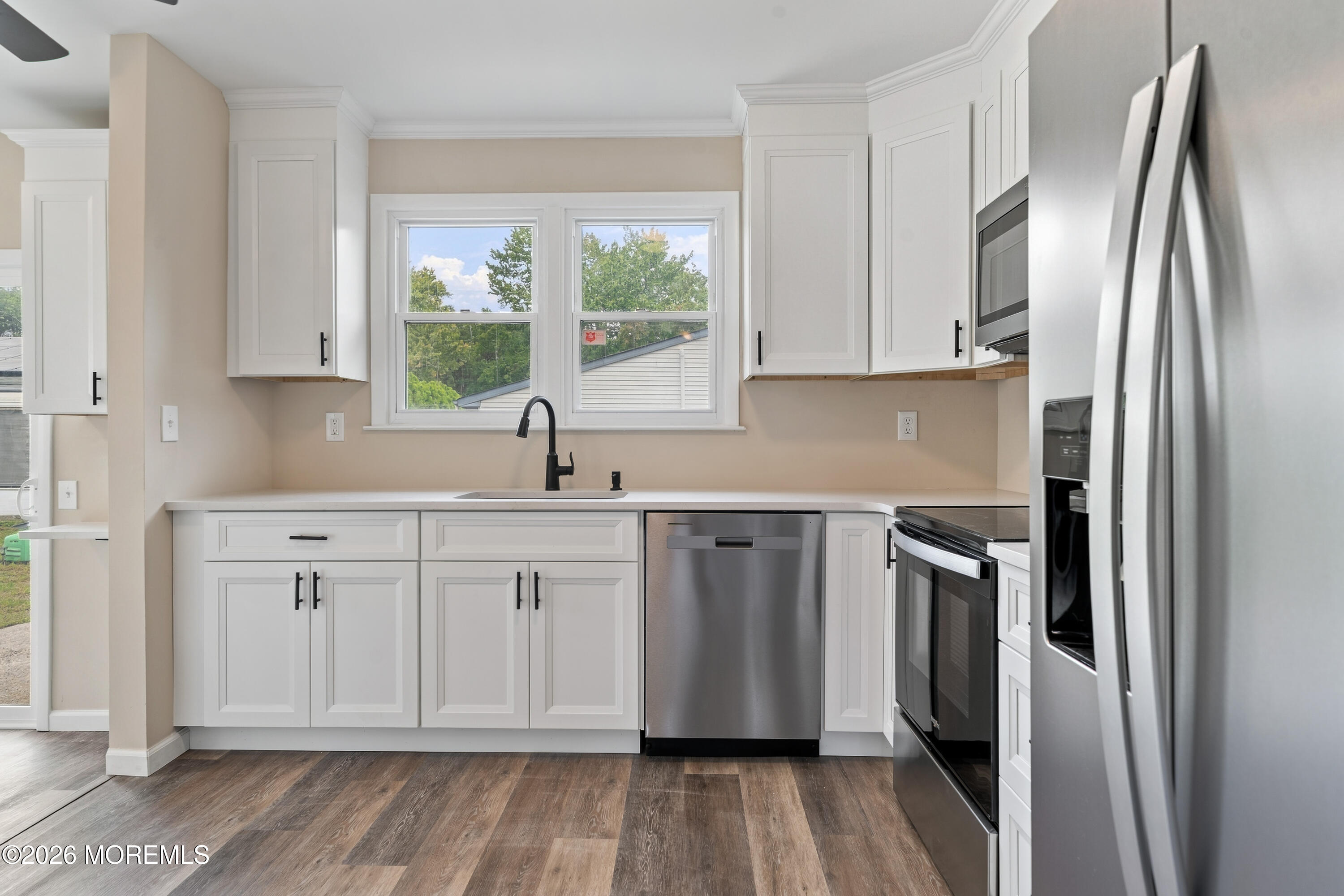 18 N Chestnut Avenue Whiting NJ 08759