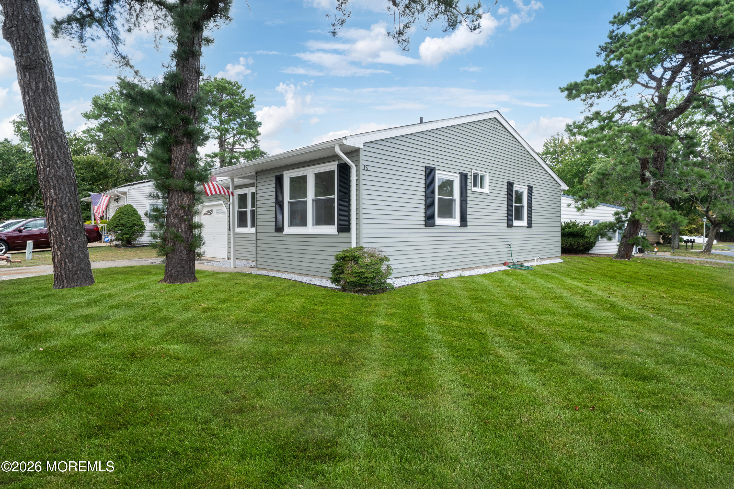 18 N Chestnut Avenue Whiting NJ 08759