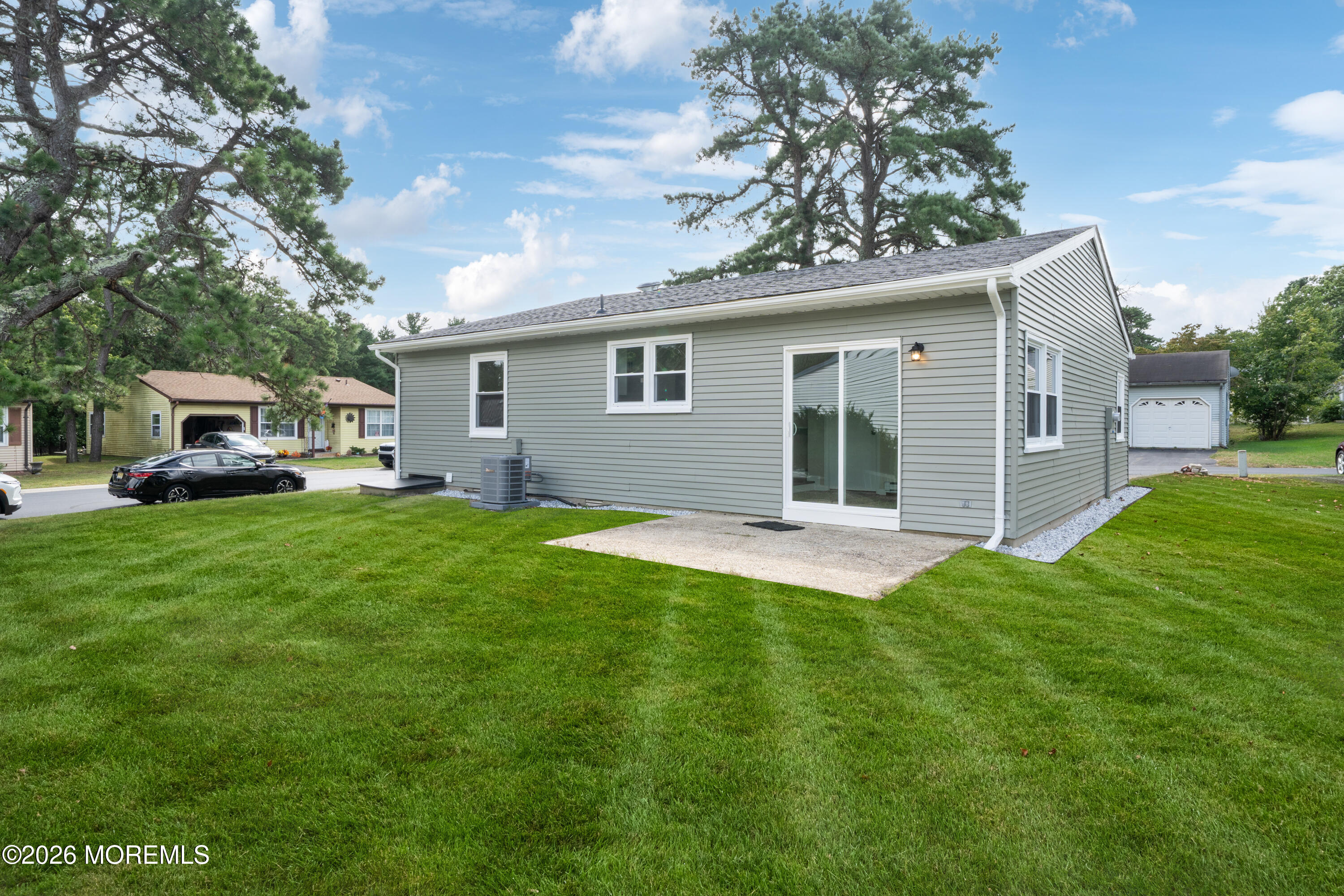 18 N Chestnut Avenue Whiting NJ 08759