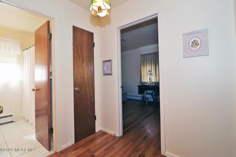 23 Capri Court Toms River NJ 08757