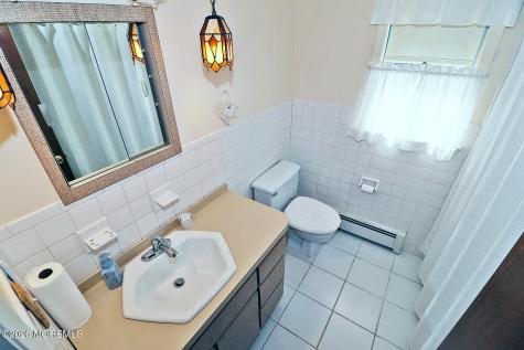 23 Capri Court Toms River NJ 08757