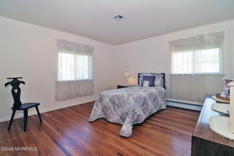 23 Capri Court Toms River NJ 08757