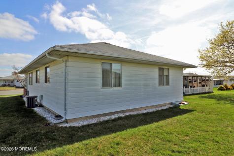 23 Capri Court Toms River NJ 08757