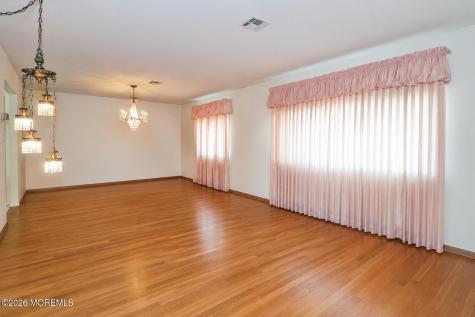 23 Capri Court Toms River NJ 08757