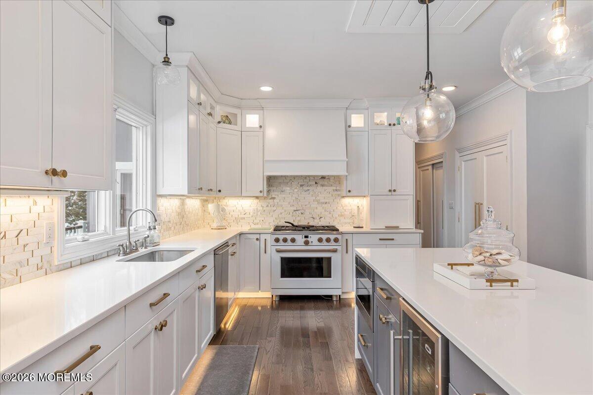 6 Tricorne Court Holmdel NJ 07733
