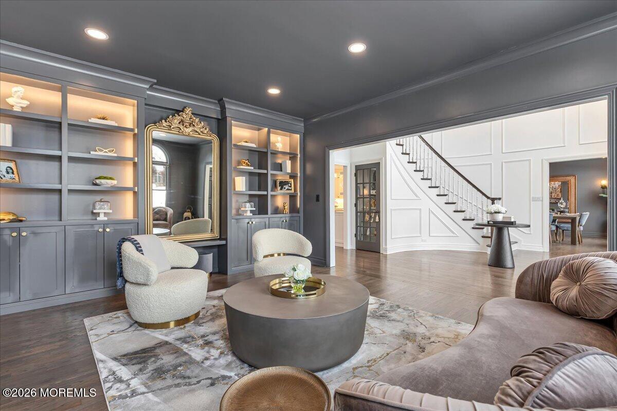 6 Tricorne Court Holmdel NJ 07733