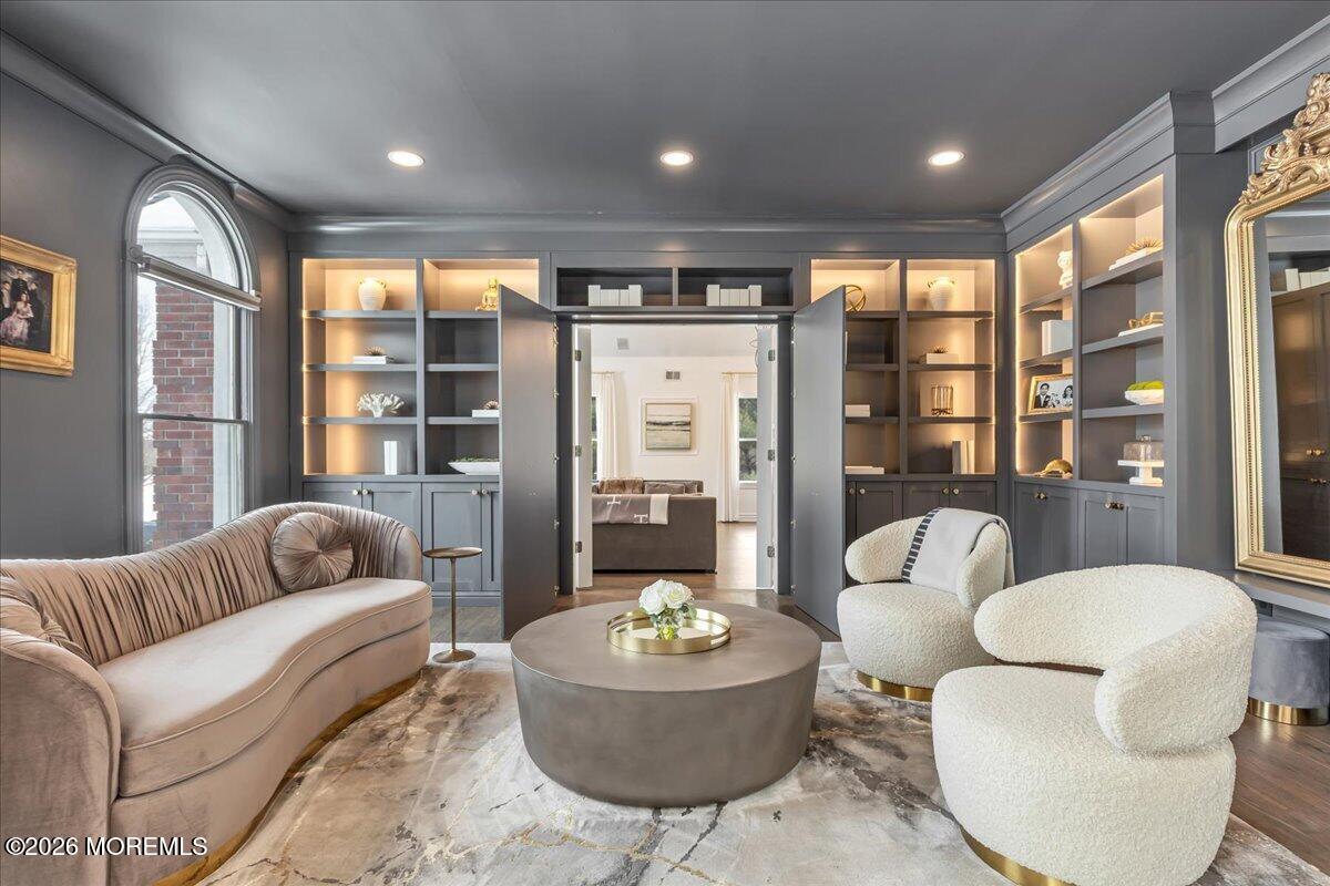 6 Tricorne Court Holmdel NJ 07733