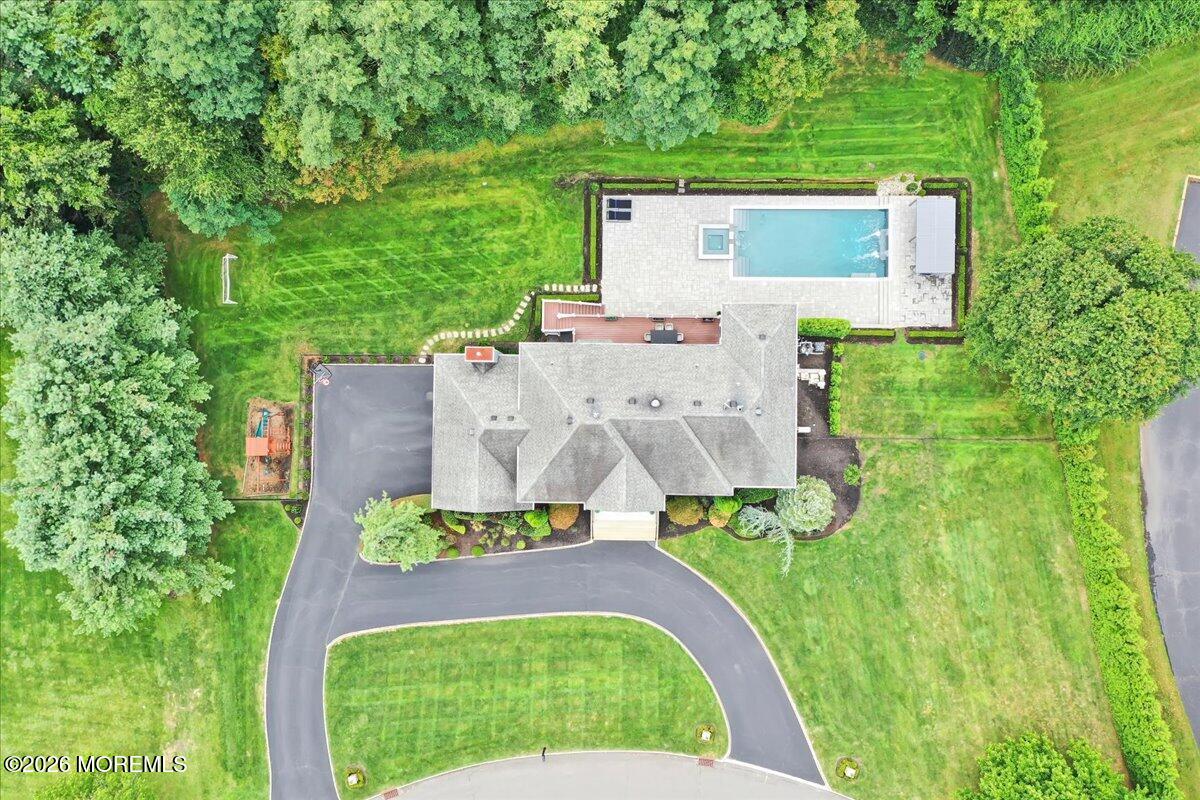 6 Tricorne Court Holmdel NJ 07733