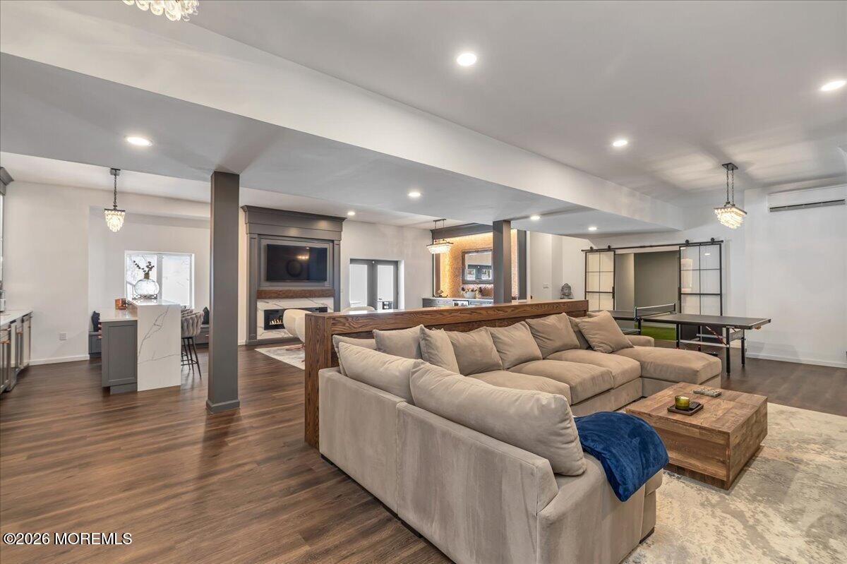 6 Tricorne Court Holmdel NJ 07733