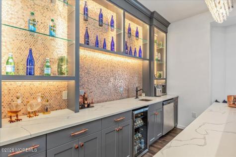6 Tricorne Court Holmdel NJ 07733