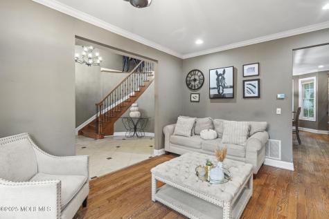 33 Harbor Road Morganville NJ 07751
