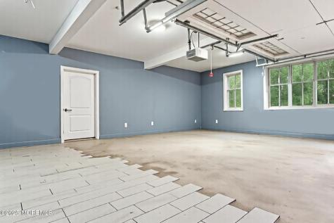 33 Harbor Road Morganville NJ 07751