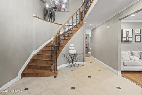 33 Harbor Road Morganville NJ 07751