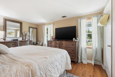 3 Claire Circle Howell NJ 07731