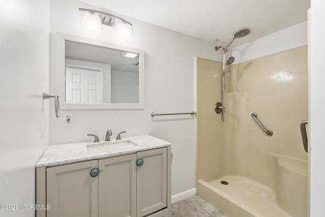 11 W Arverne Avenue Ocean Gate NJ 08740