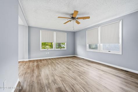 11 W Arverne Avenue Ocean Gate NJ 08740