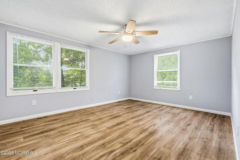 11 W Arverne Avenue Ocean Gate NJ 08740