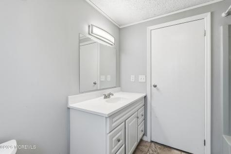 11 W Arverne Avenue Ocean Gate NJ 08740