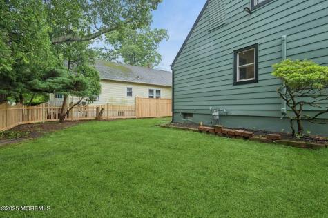 4 Griffin Place Ocean Twp NJ 07712