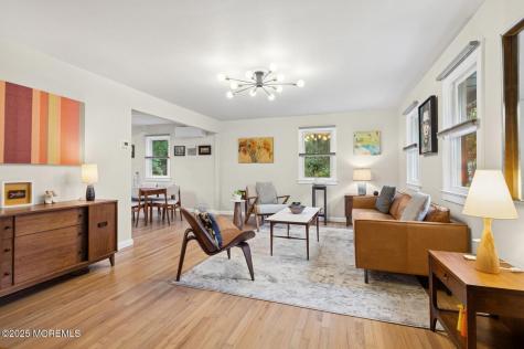 4 Griffin Place Ocean Twp NJ 07712