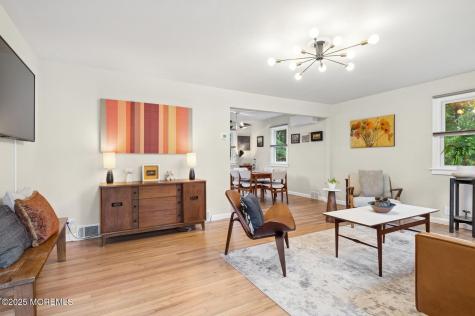 4 Griffin Place Ocean Twp NJ 07712