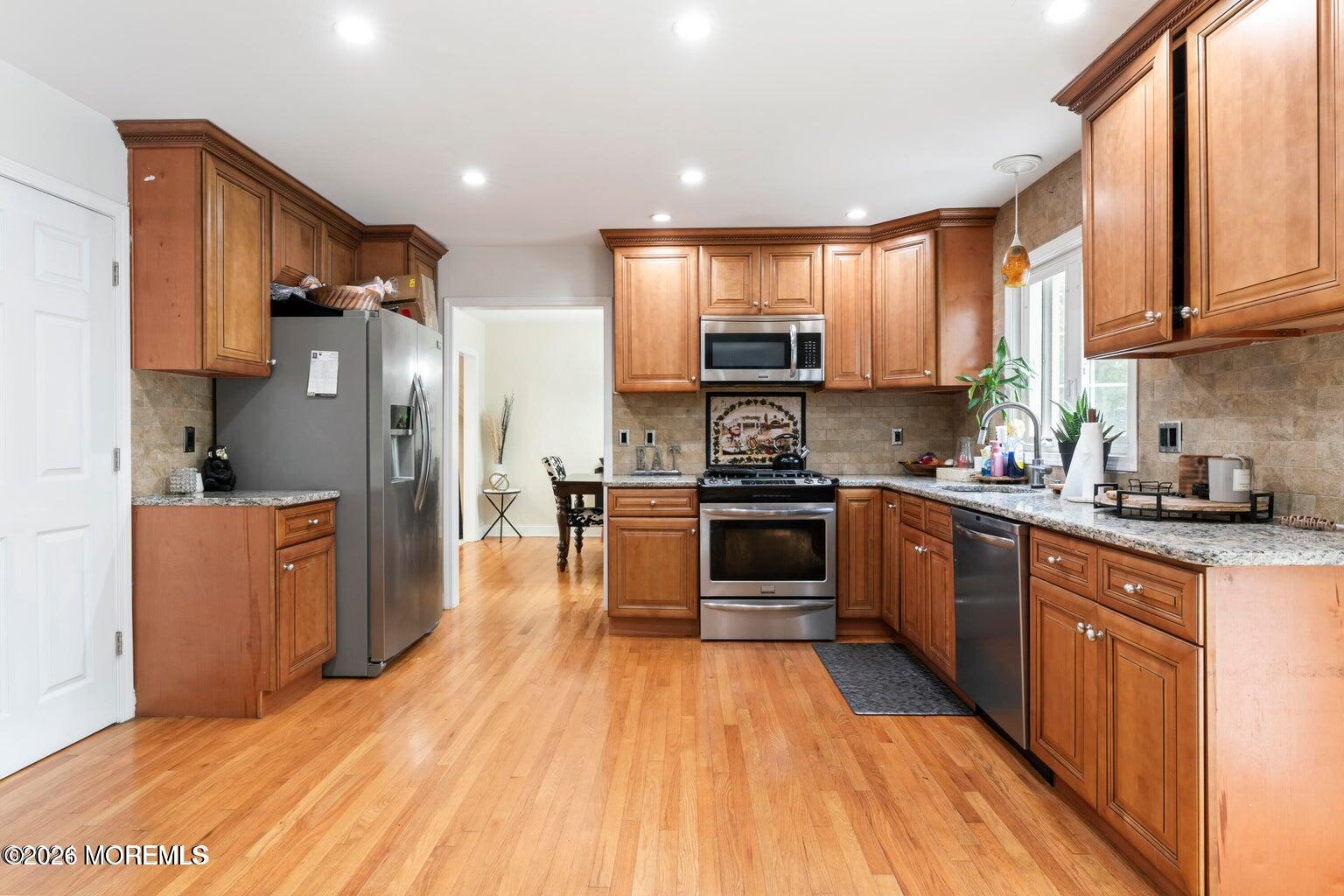 369 Frank Applegate Road Jackson NJ 08527