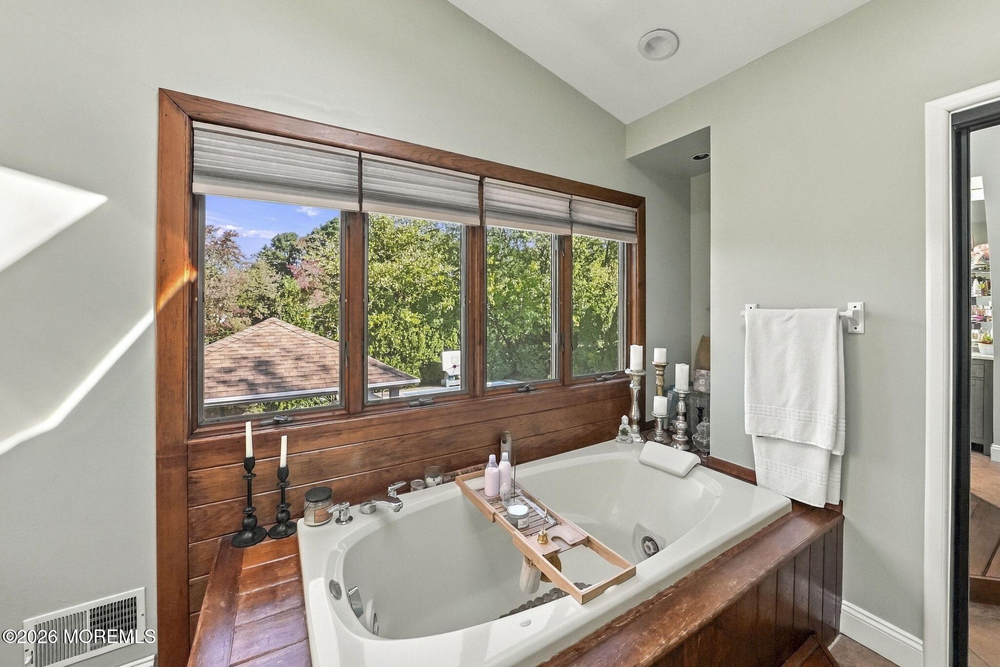427 Valley Way Brick NJ 08723