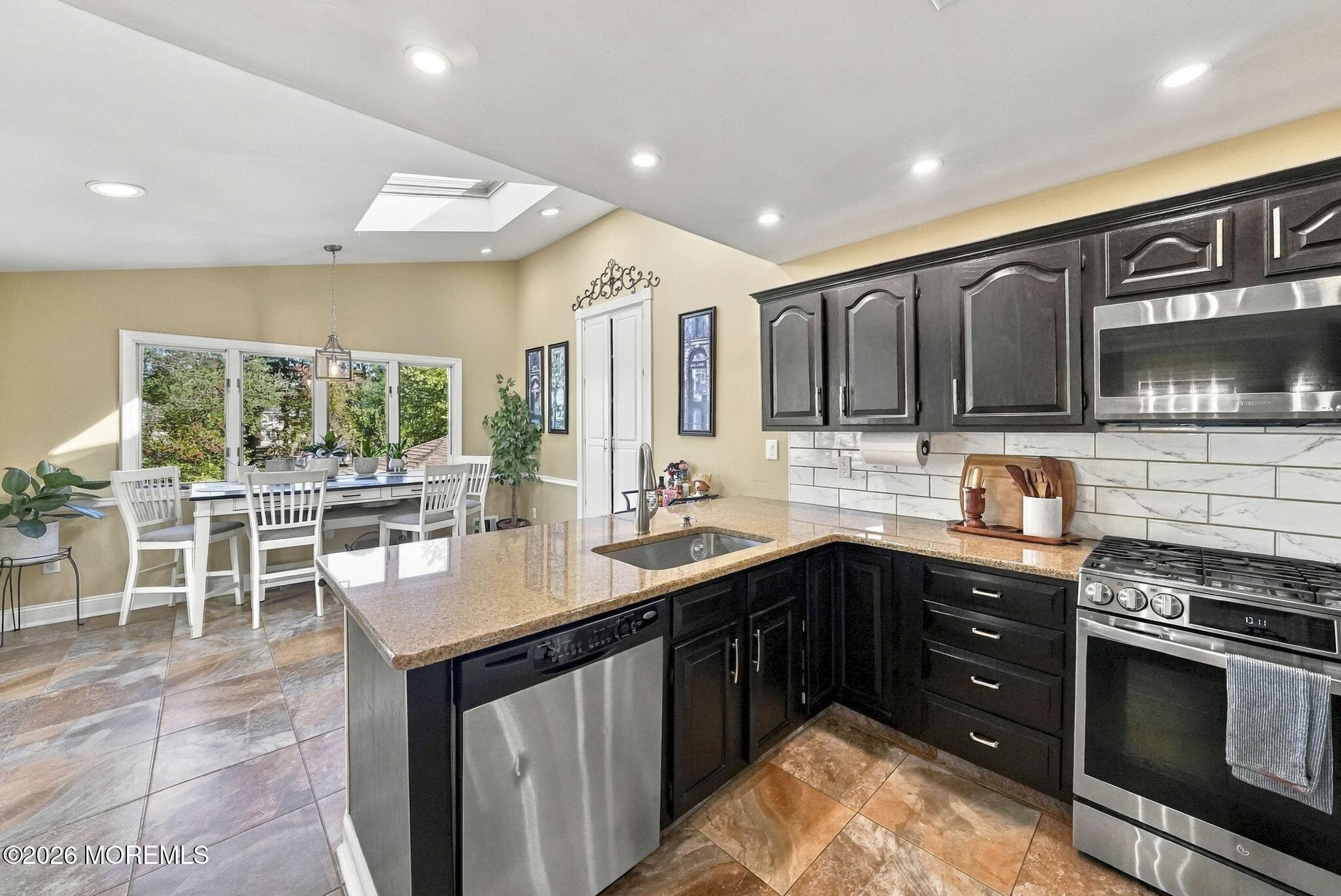 427 Valley Way Brick NJ 08723