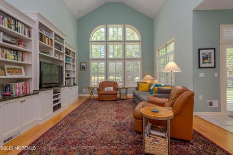 9 Monarch Road Monroe NJ 08831