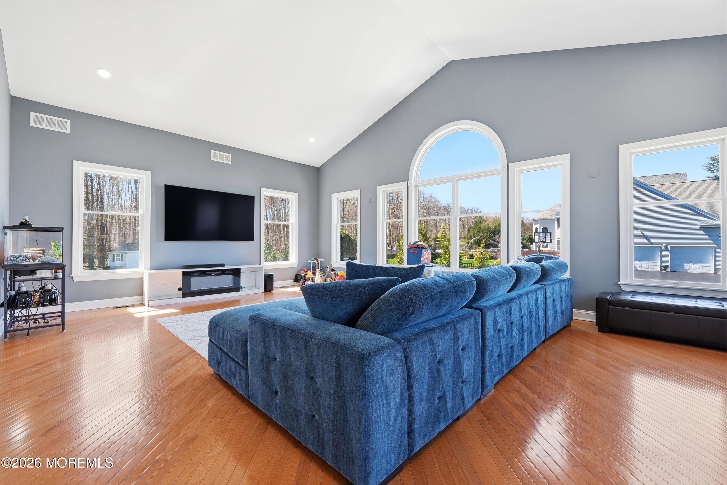 9 Sugar Loaf Hill Millstone NJ 08510
