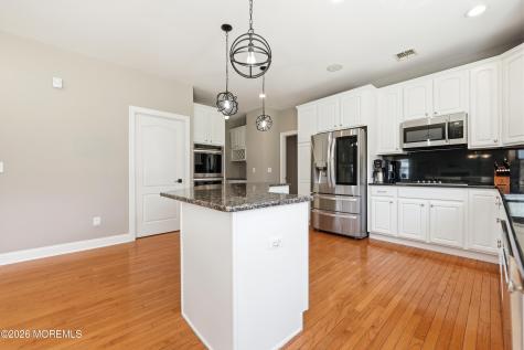 9 Sugar Loaf Hill Millstone NJ 08510