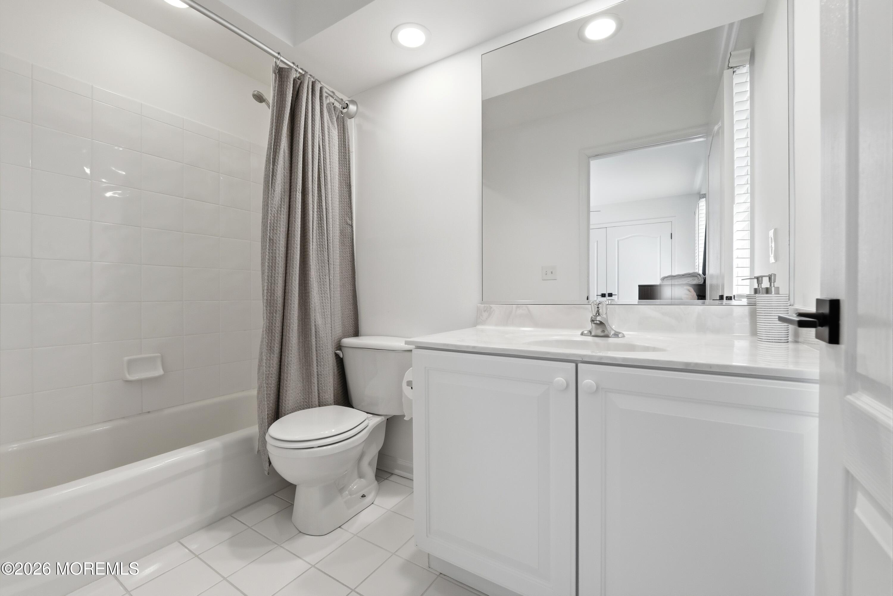 9 Sugar Loaf Hill Millstone NJ 08510