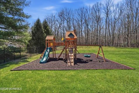 9 Sugar Loaf Hill Millstone NJ 08510