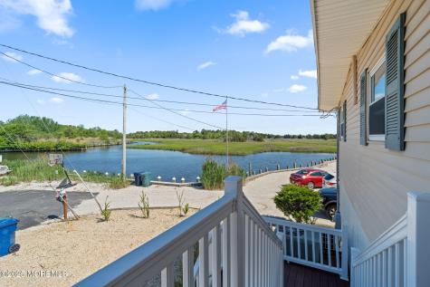 40 Daddy Tucker Drive Little Egg Harbor NJ 08087