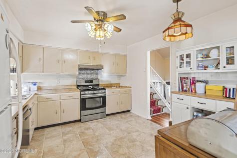 970 Princewood Avenue Lakewood NJ 08701