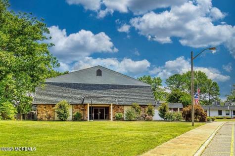 31A Edinburgh Lane Manchester NJ 08759
