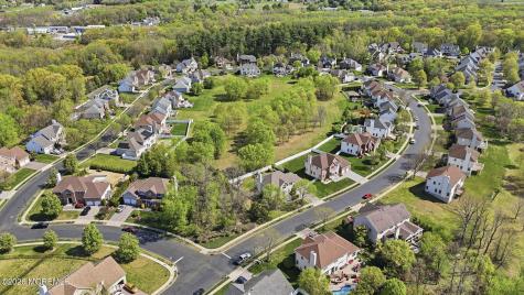 13 Bloomfield Road Manalapan NJ 07726